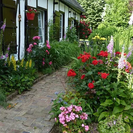 Le Petit Verger Panzió 3*